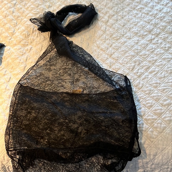 Valentino vintage Authentic, lace lined with second layer of lace. Gorgeous - Picture 12 of 12